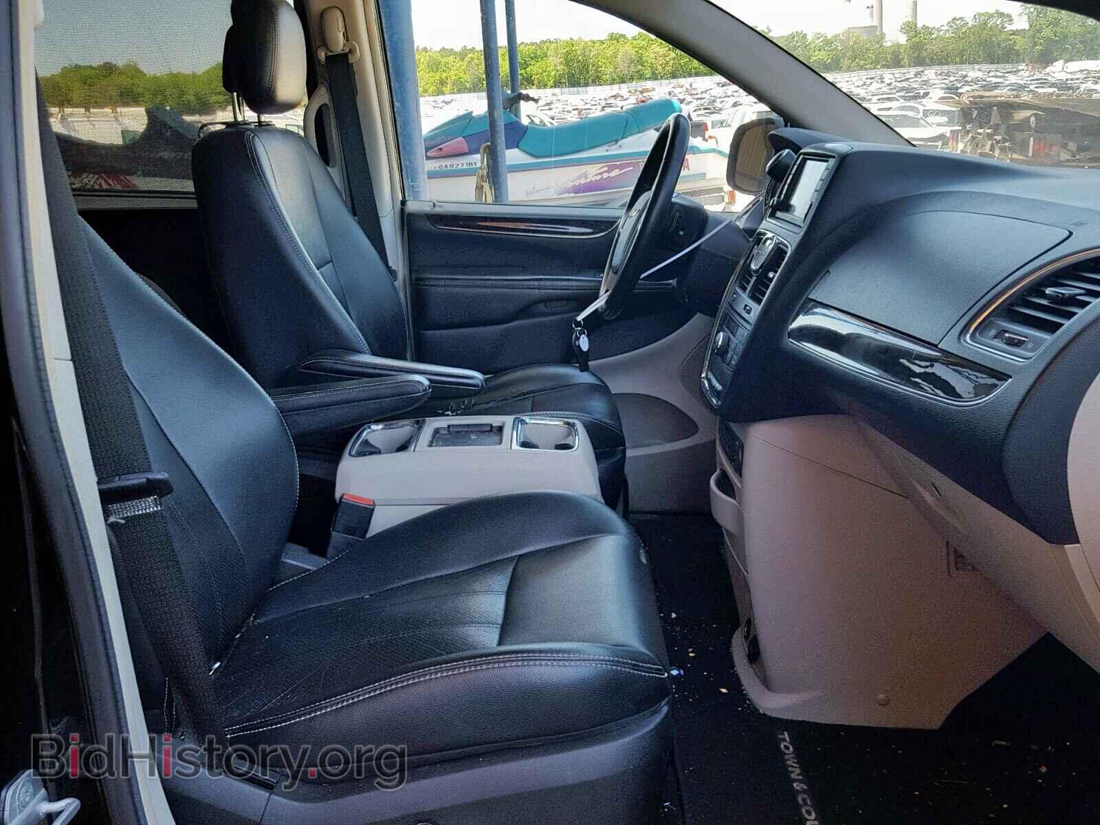 2011 CHRYSLER TOWN & COU - VIN: 2A4RR8DG4BR679843 - Photo 5