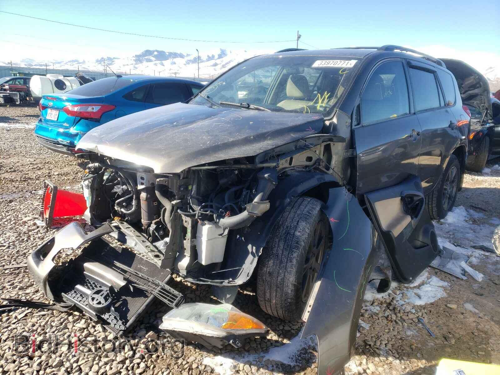 2011 TOYOTA RAV4 - VIN: 2T3BF4DV5BW150527 - Фото 2