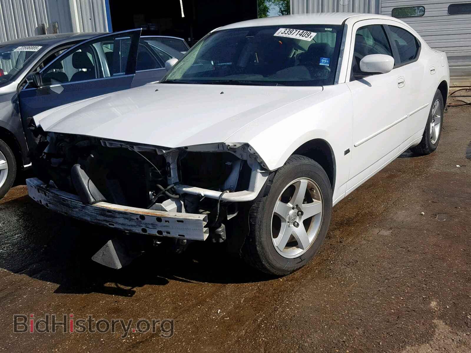 2010 DODGE CHARGER - VIN: 2B3CA3CV2AH258988 - Фото 2