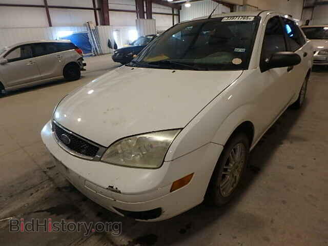 2005 FORD FOCUS - VIN: 1FAFP34N75W195523 - Фото 2