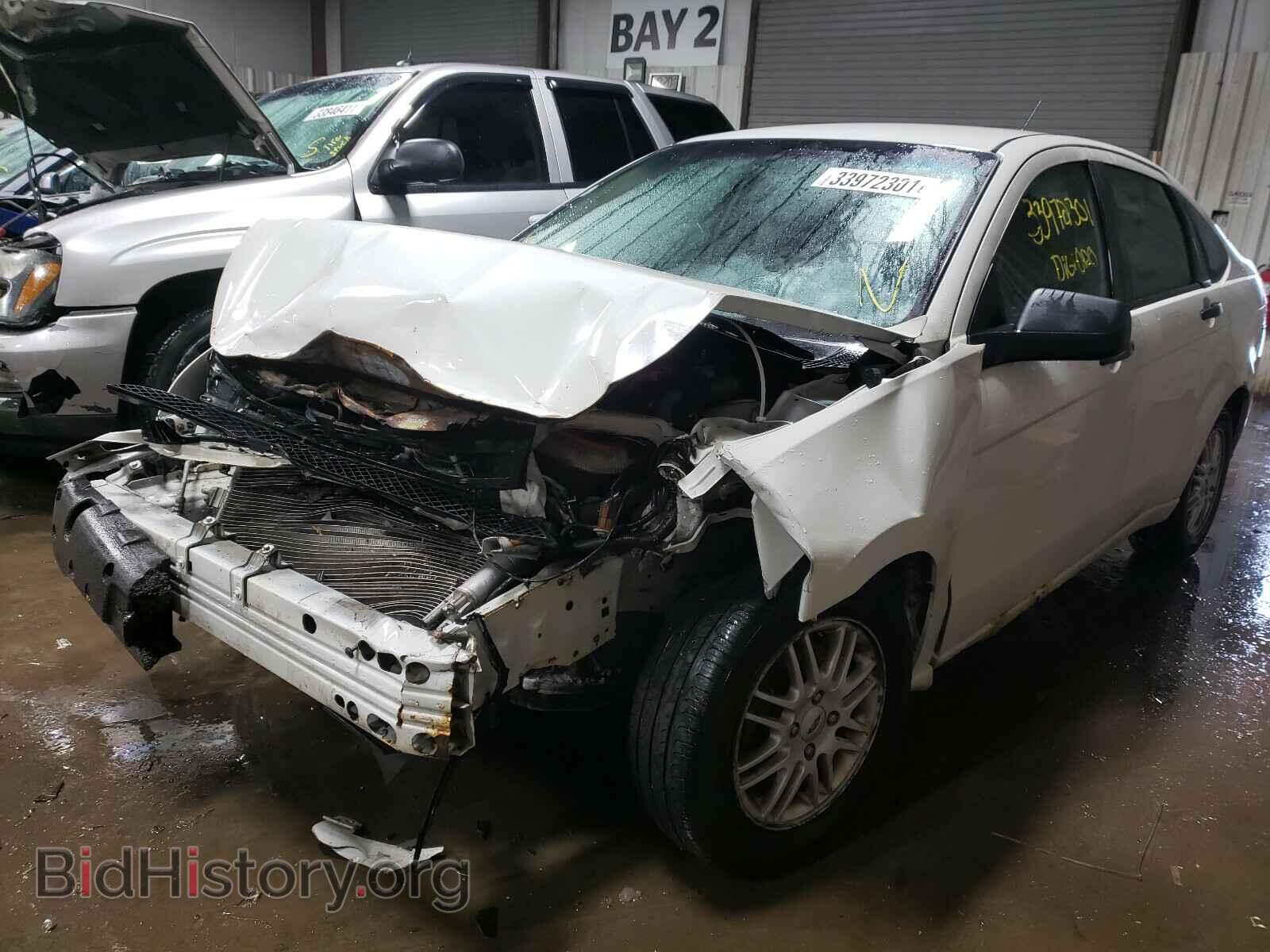 2009 FORD FOCUS - VIN: 1FAHP35N89W182437 - Фото 2