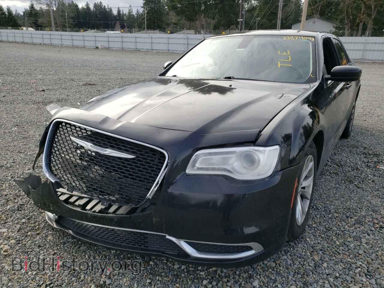 2016 CHRYSLER 300 - VIN: 2C3CCAAG5GH175523 - Фото 2