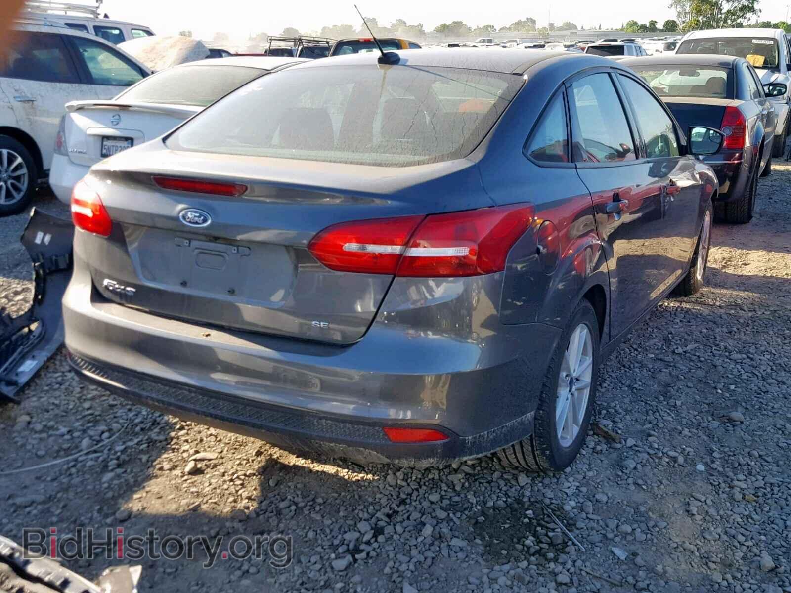 2017 FORD FOCUS SE - VIN: 1FADP3F24HL285678 - Фото 4