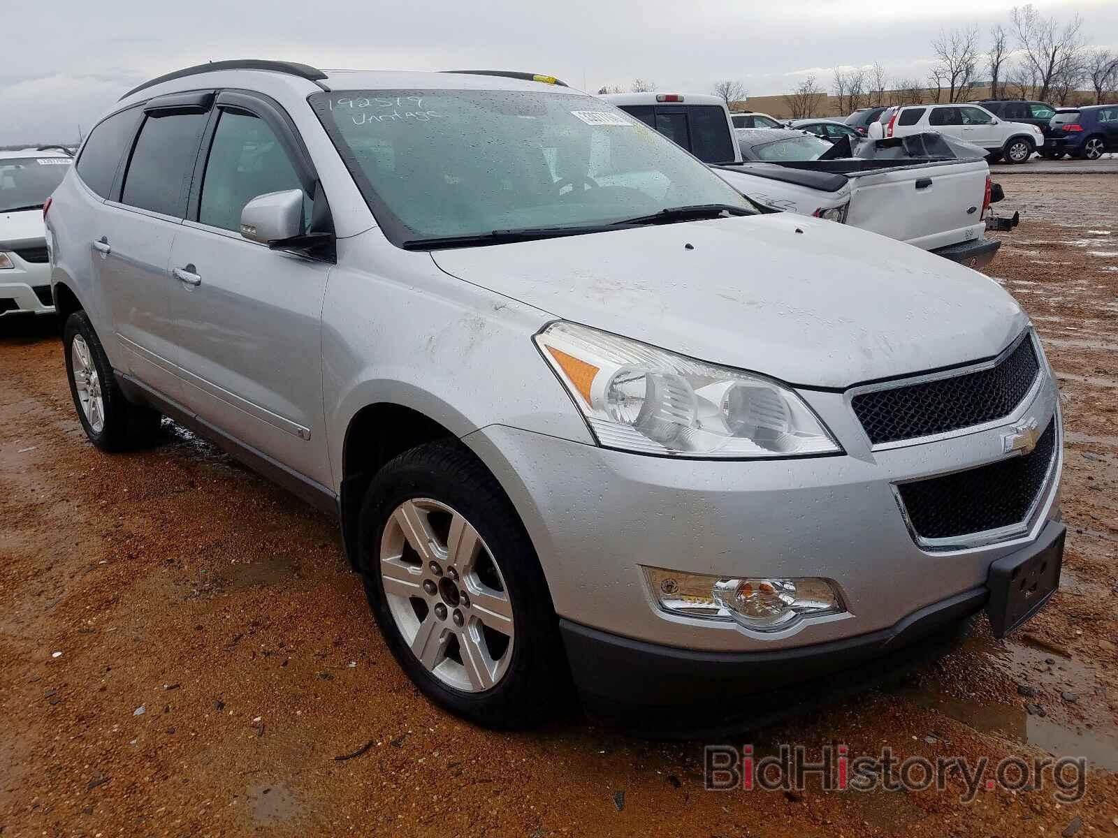 Photo 1GNLRGED0AS134608 - CHEVROLET TRAVERSE 2010