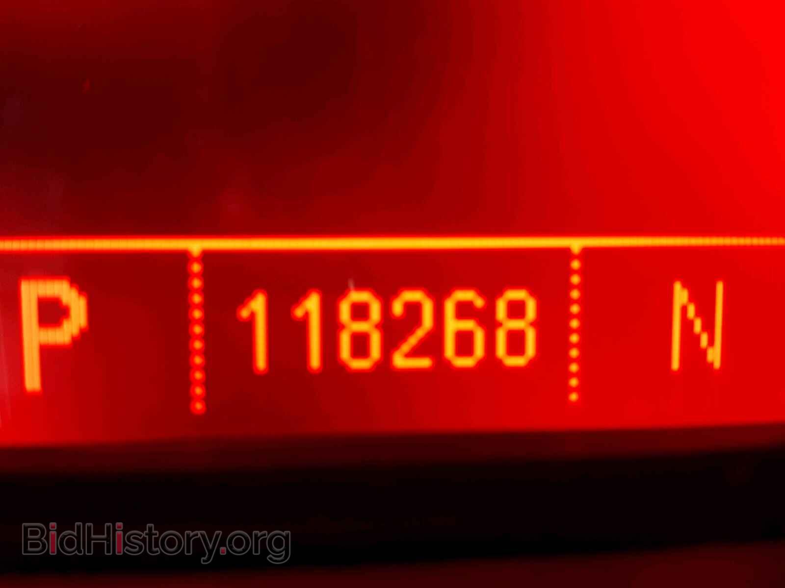 2011 GMC TERRAIN - VIN: 2CTALSEC5B6357926 - Фото 8