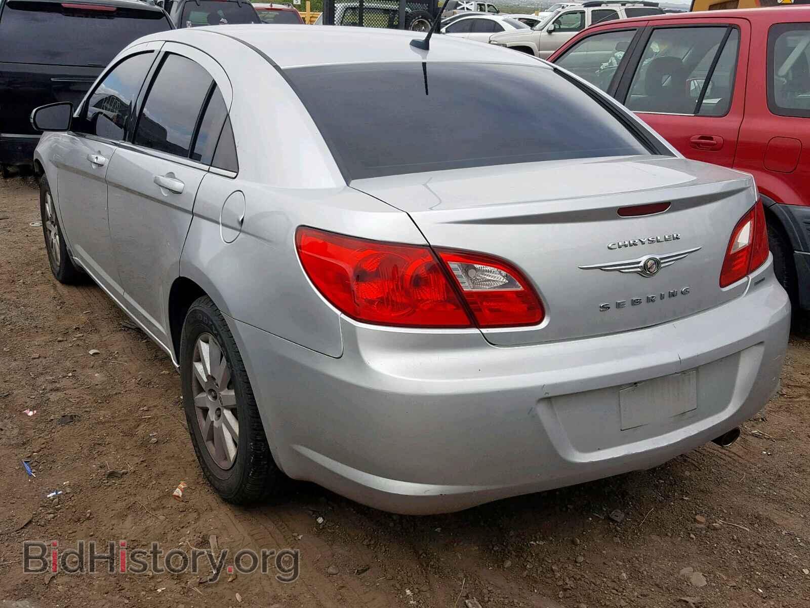 2010 CHRYSLER SEBRING - VIN: 1C3CC4FB6AN137926 - Фото 3