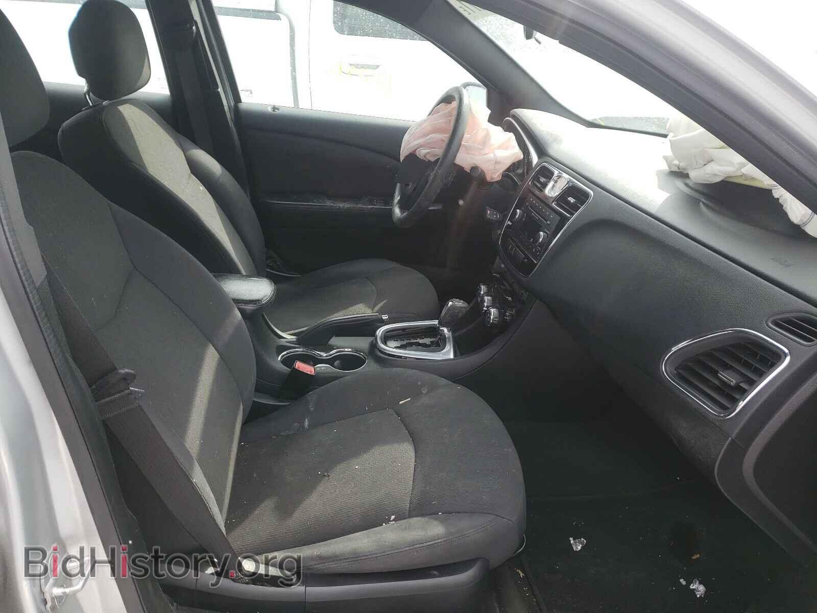 2012 CHRYSLER 200 - VIN: 1C3CCBAB8CN320596 - Фото 5