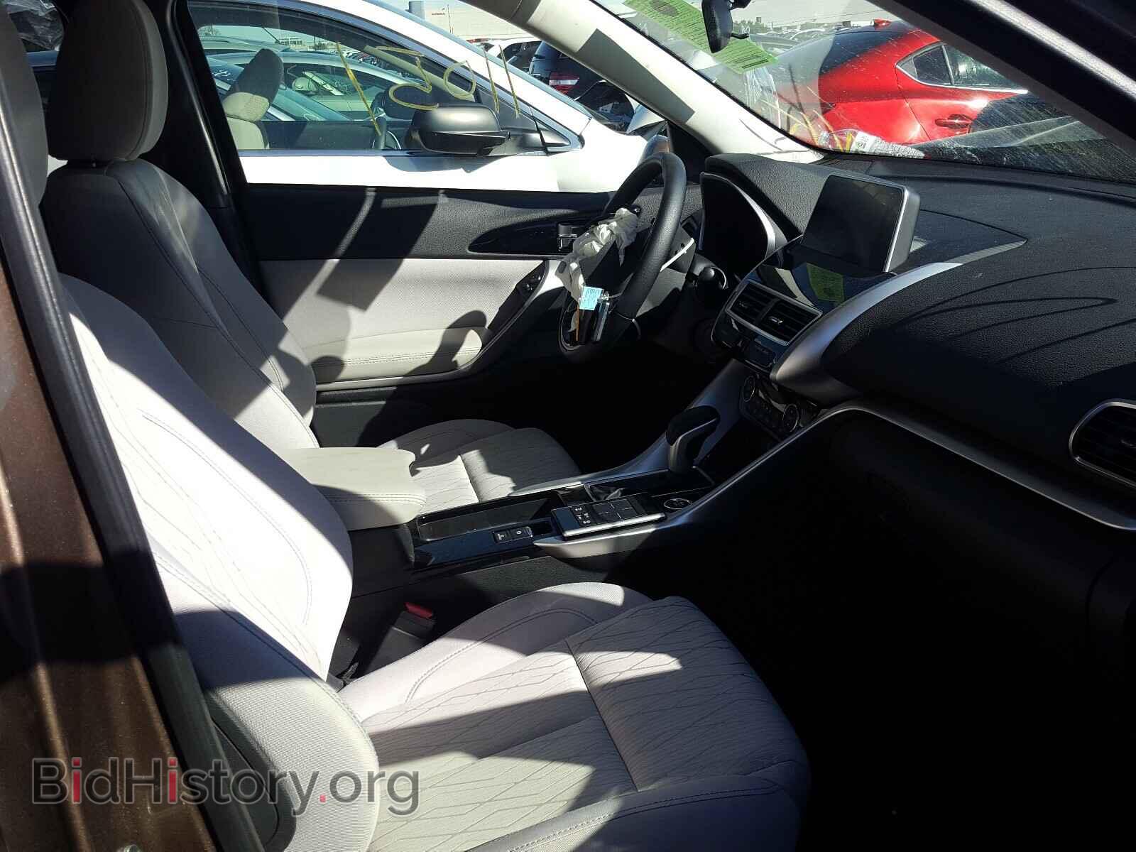 2018 MITSUBISHI ECLIPSE - VIN: JA4AT5AA6JZ066365 - Photo 5