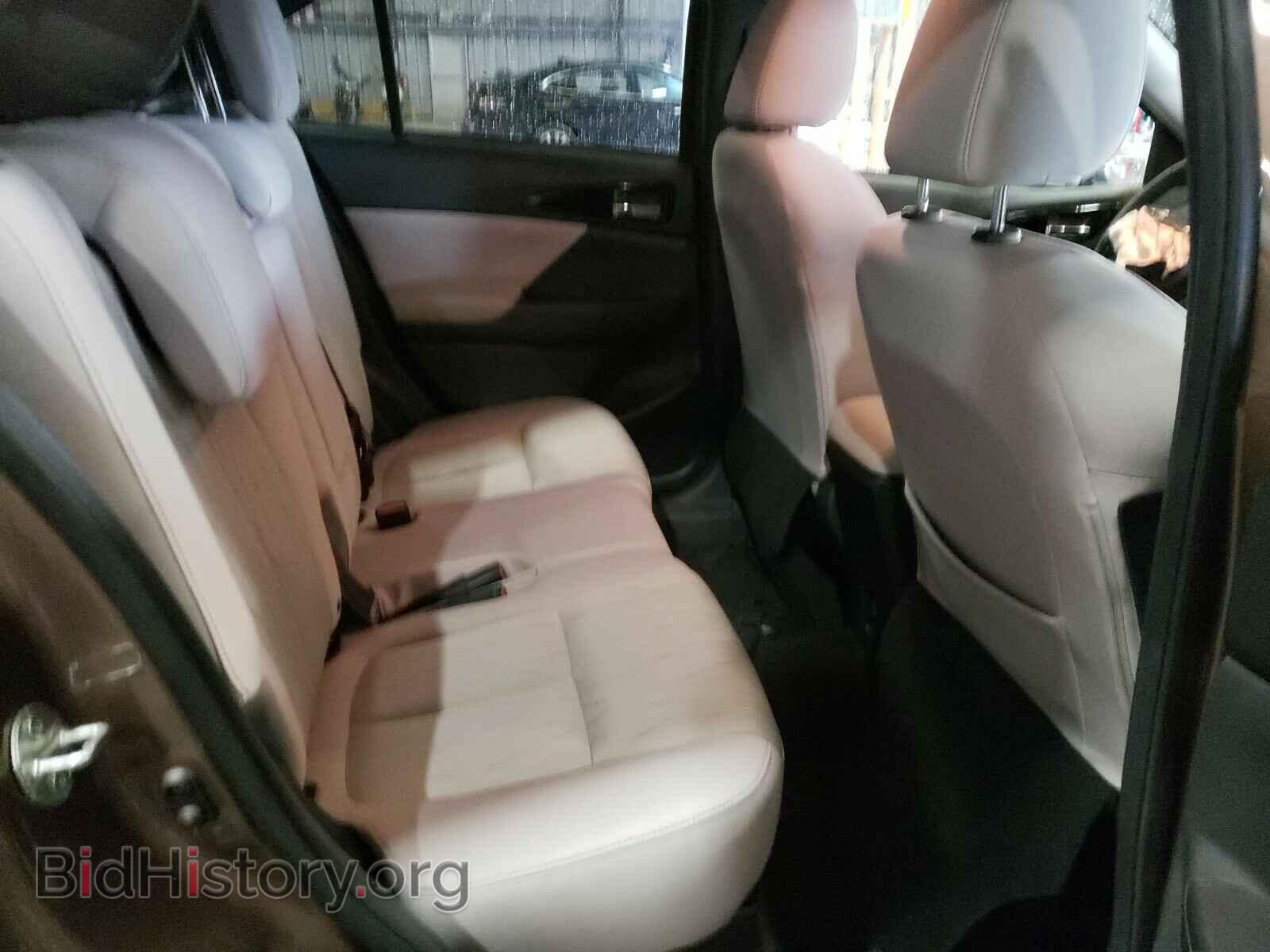 2018 MITSUBISHI ECLIPSE - VIN: JA4AT5AA6JZ066365 - Photo 6
