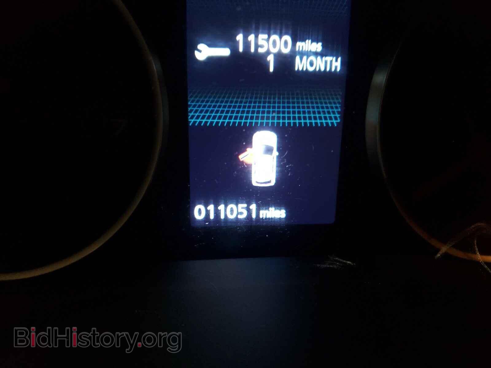 2018 MITSUBISHI ECLIPSE - VIN: JA4AT5AA6JZ066365 - Photo 8