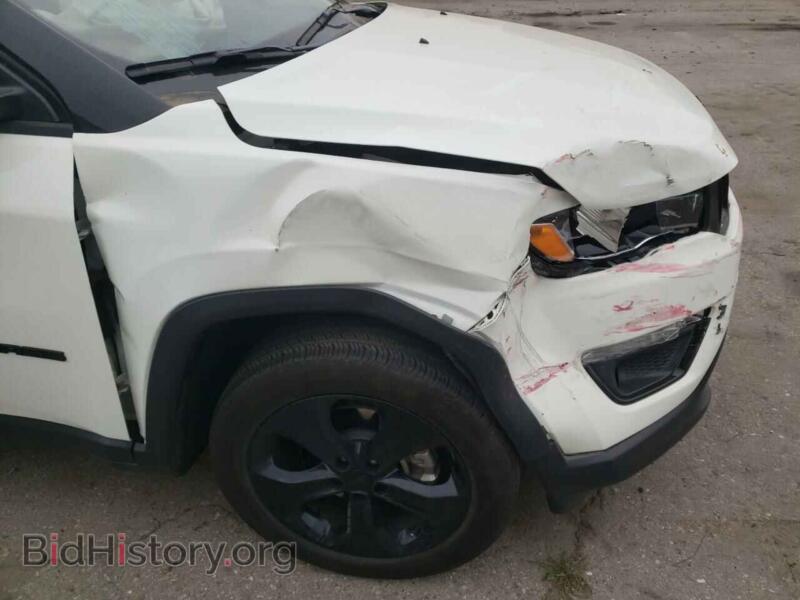 2021 Jeep COMPASS (VIN 3C4NJCBB5MT550189) — photo 9 of 10