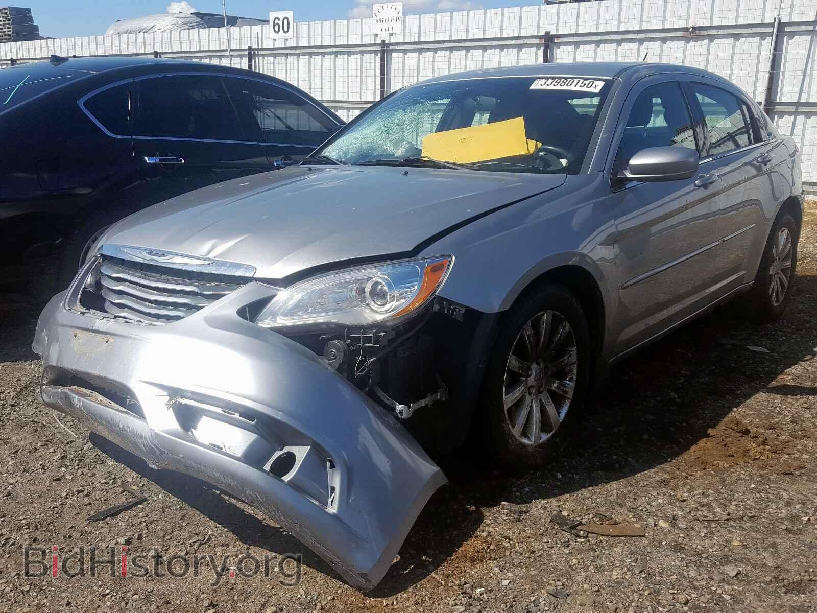 2013 CHRYSLER 200 - VIN: 1C3CCBBB9DN589898 - Photo 2