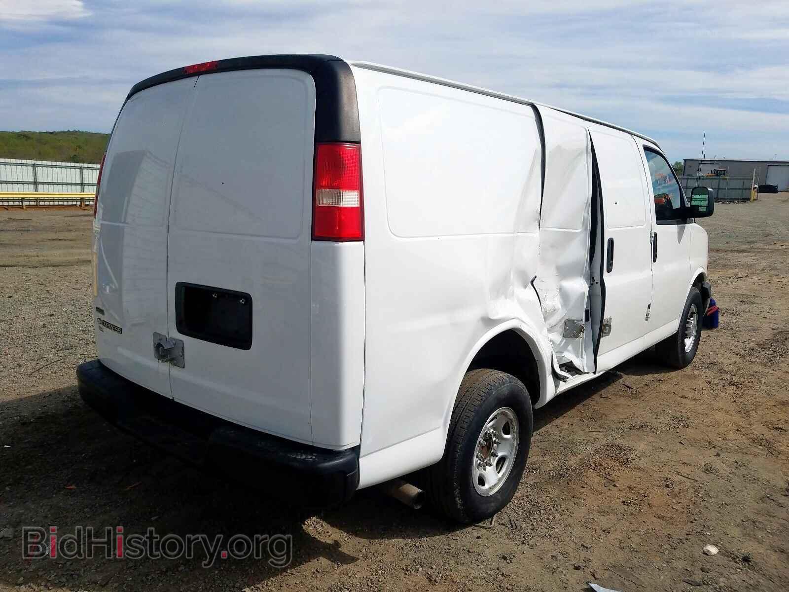 2010 CHEVROLET EXPRESS - VIN: 1GCZGFAA7A1174947 - Фото 4