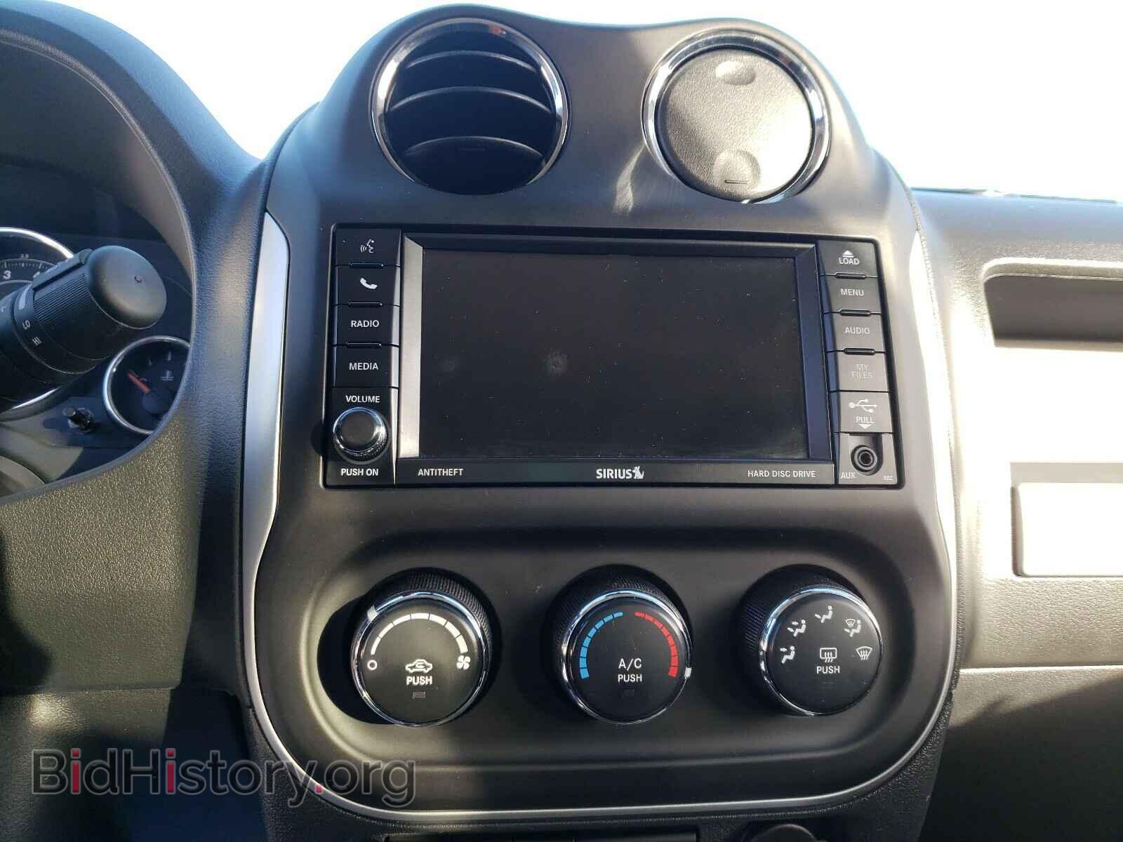 2014 JEEP COMPASS - VIN: 1C4NJDAB2ED729076 - Photo 9