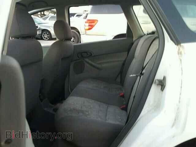 2005 FORD FOCUS - VIN: 1FAFP36N05W246177 - Фото 6