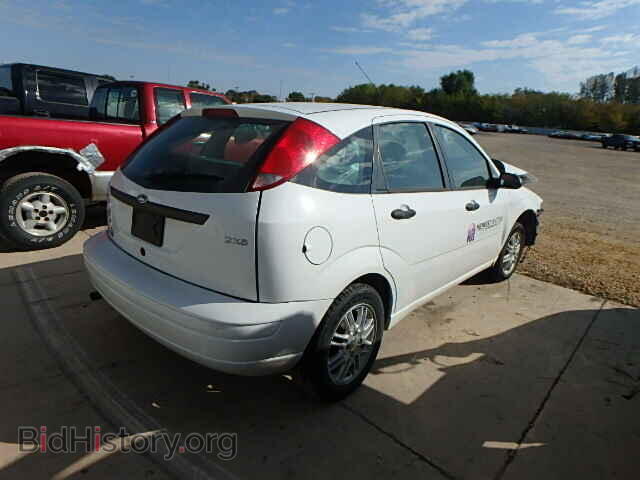 2005 FORD FOCUS - VIN: 3FAFP37N25R134532 - Фото 4