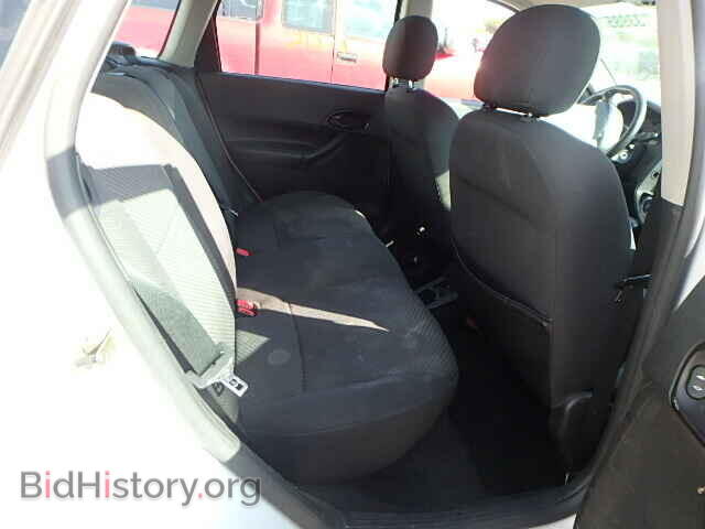 2005 FORD FOCUS - VIN: 3FAFP37N25R134532 - Фото 6
