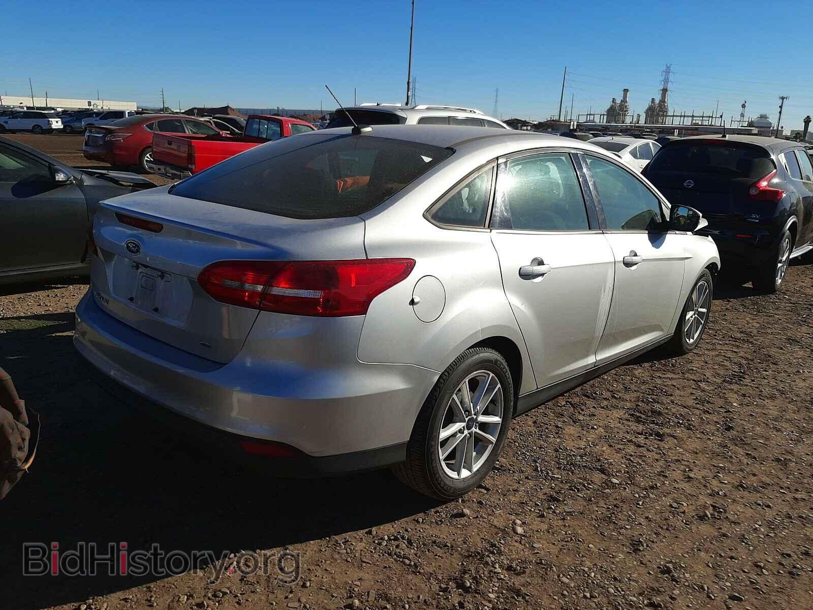 2017 FORD FOCUS - VIN: 1FADP3F24HL271988 - Фото 4