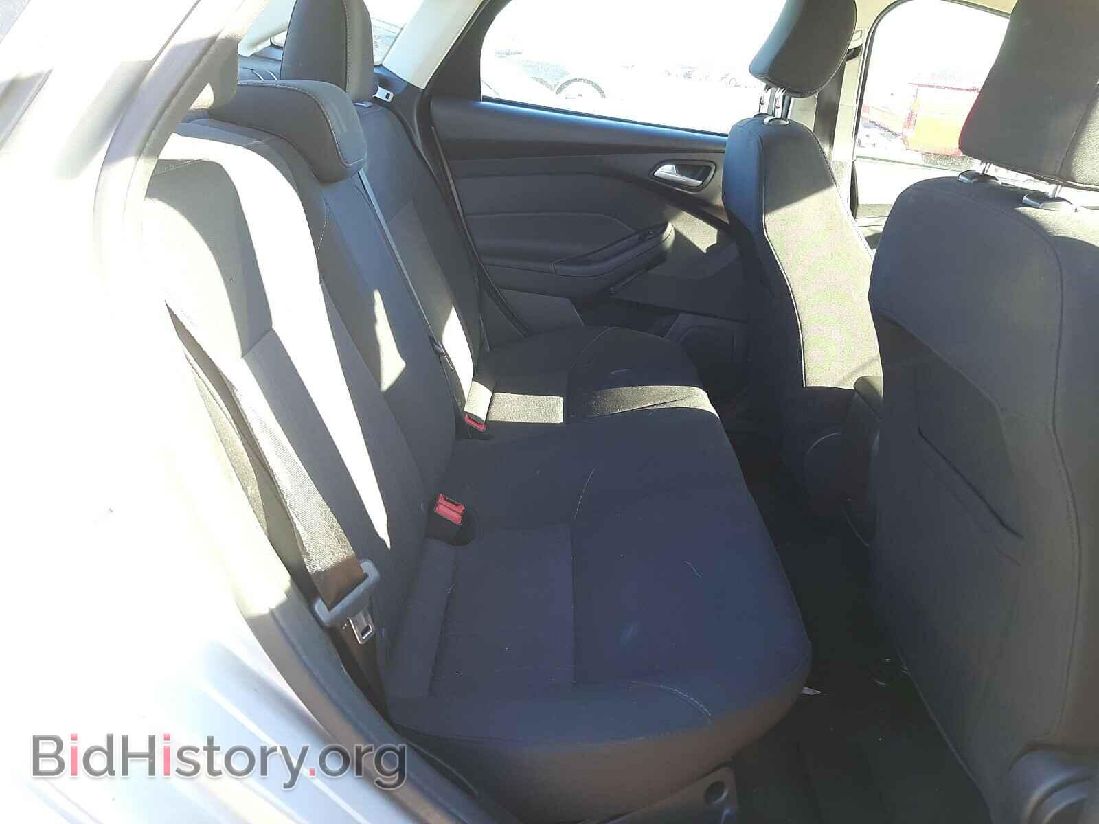 2017 FORD FOCUS - VIN: 1FADP3F24HL271988 - Фото 6