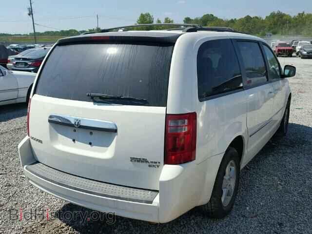 2010 DODGE CARAVAN - VIN: 2D4RN5D10AR251250 - Фото 4