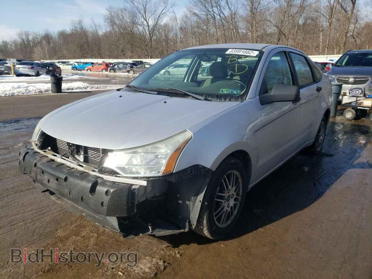 2011 FORD FOCUS - VIN: 1FAHP3FN6BW194672 - Фото 2