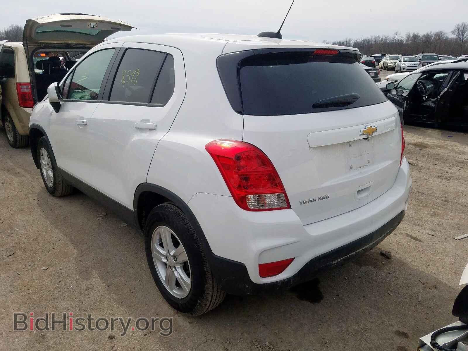 2019 CHEVROLET TRAX - VIN: 3GNCJNSB4KL268181 - Фото 3
