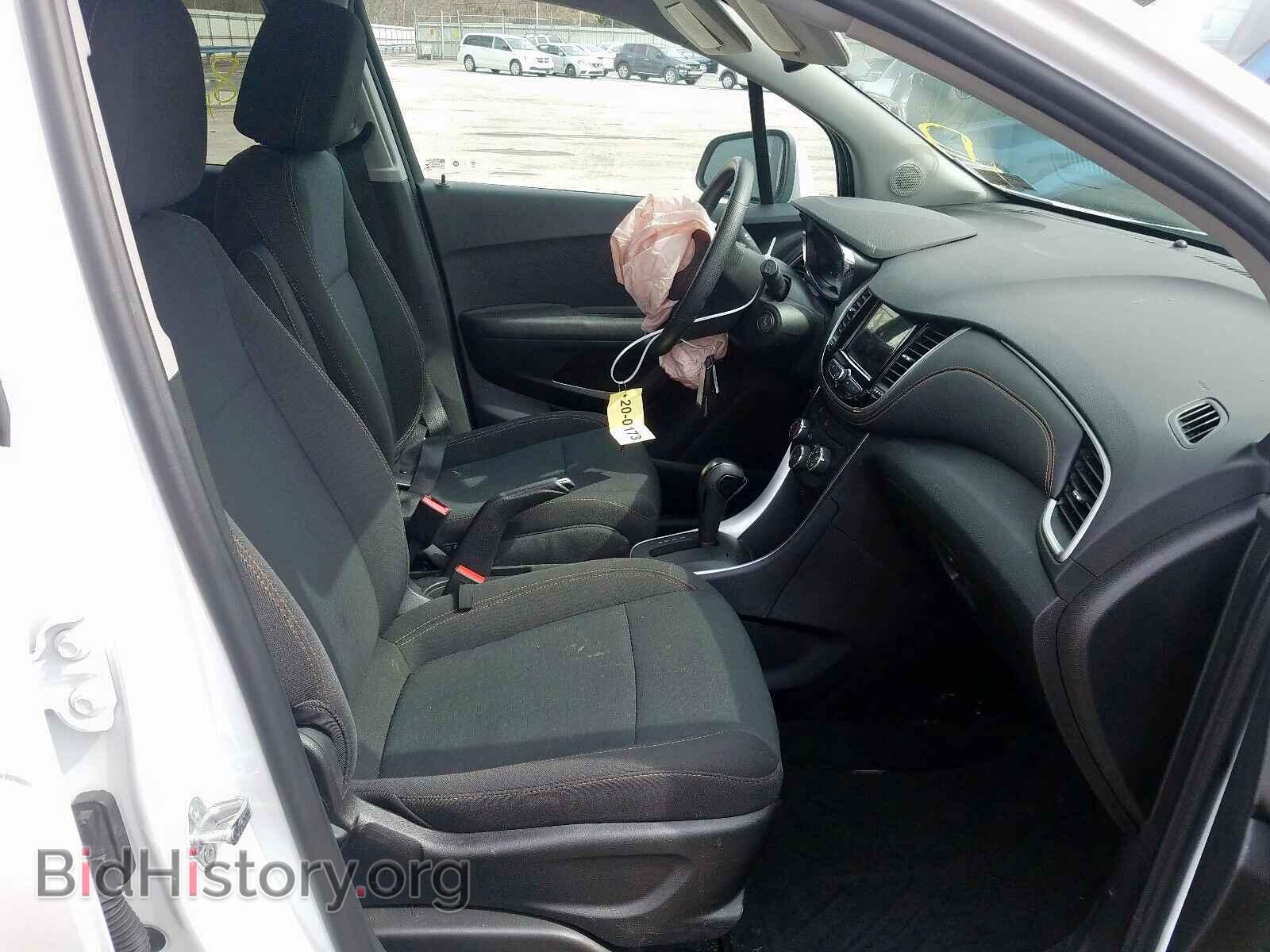 2019 CHEVROLET TRAX - VIN: 3GNCJNSB4KL268181 - Фото 5