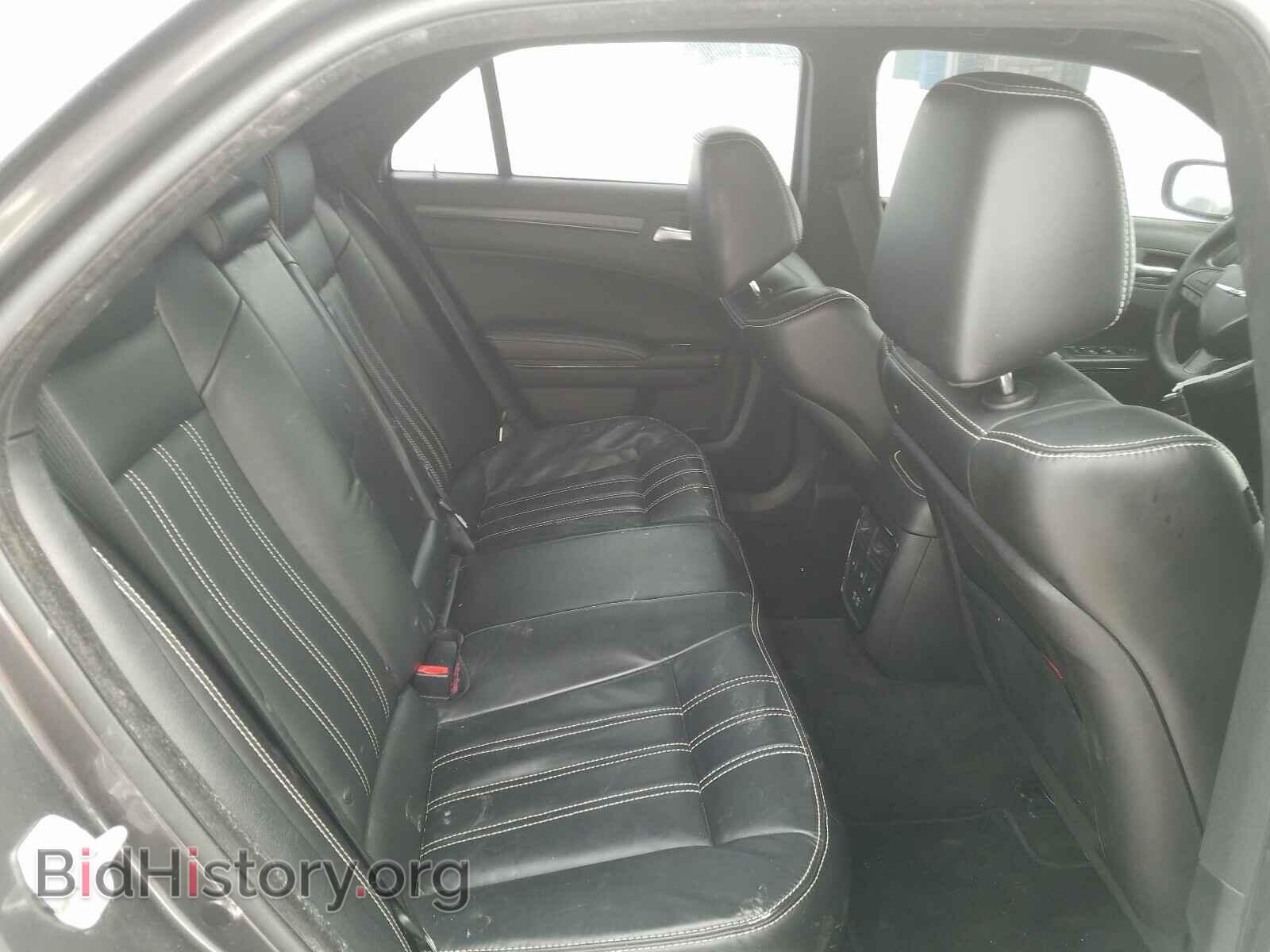 2016 CHRYSLER 300 - VIN: 2C3CCAGG2GH191735 - Photo 6
