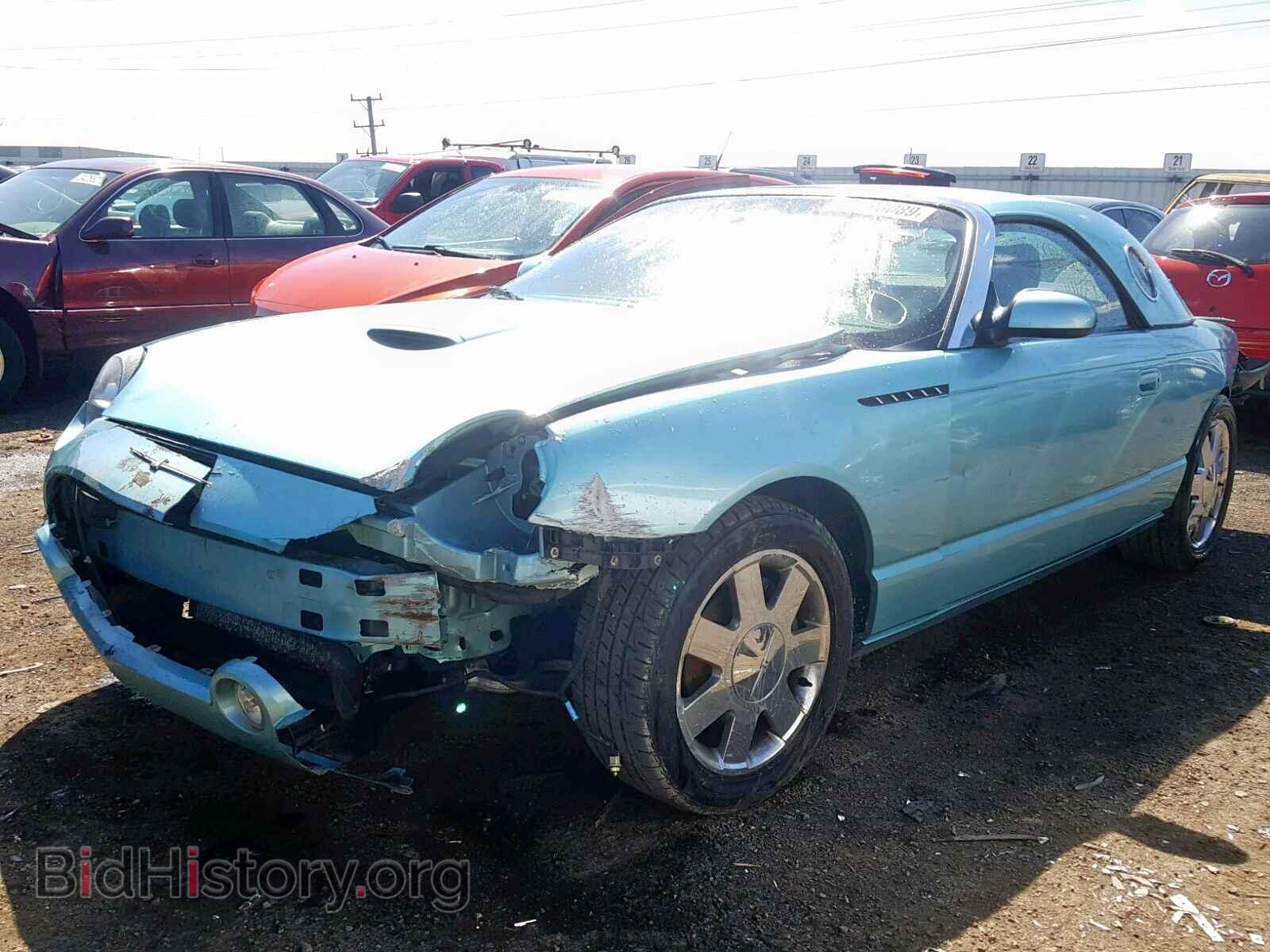 2002 FORD TBIRD - VIN: 1FAHP60A82Y109441 - Фото 2