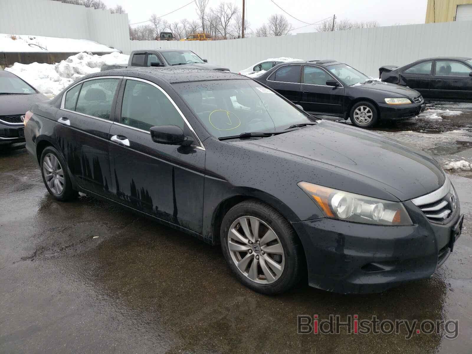 Фотография 1HGCP3F8XBA002599 - HONDA ACCORD 2011