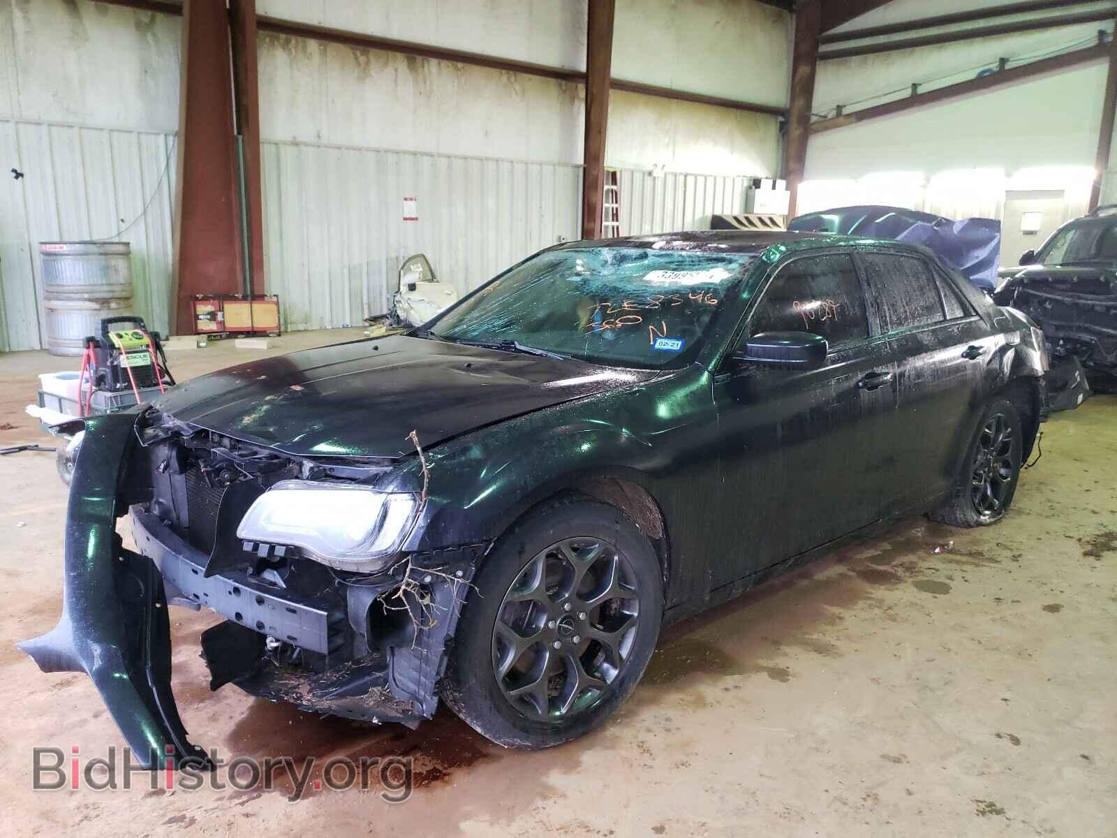 2018 CHRYSLER 300 - VIN: 2C3CCAGG8JH218346 - Фото 2