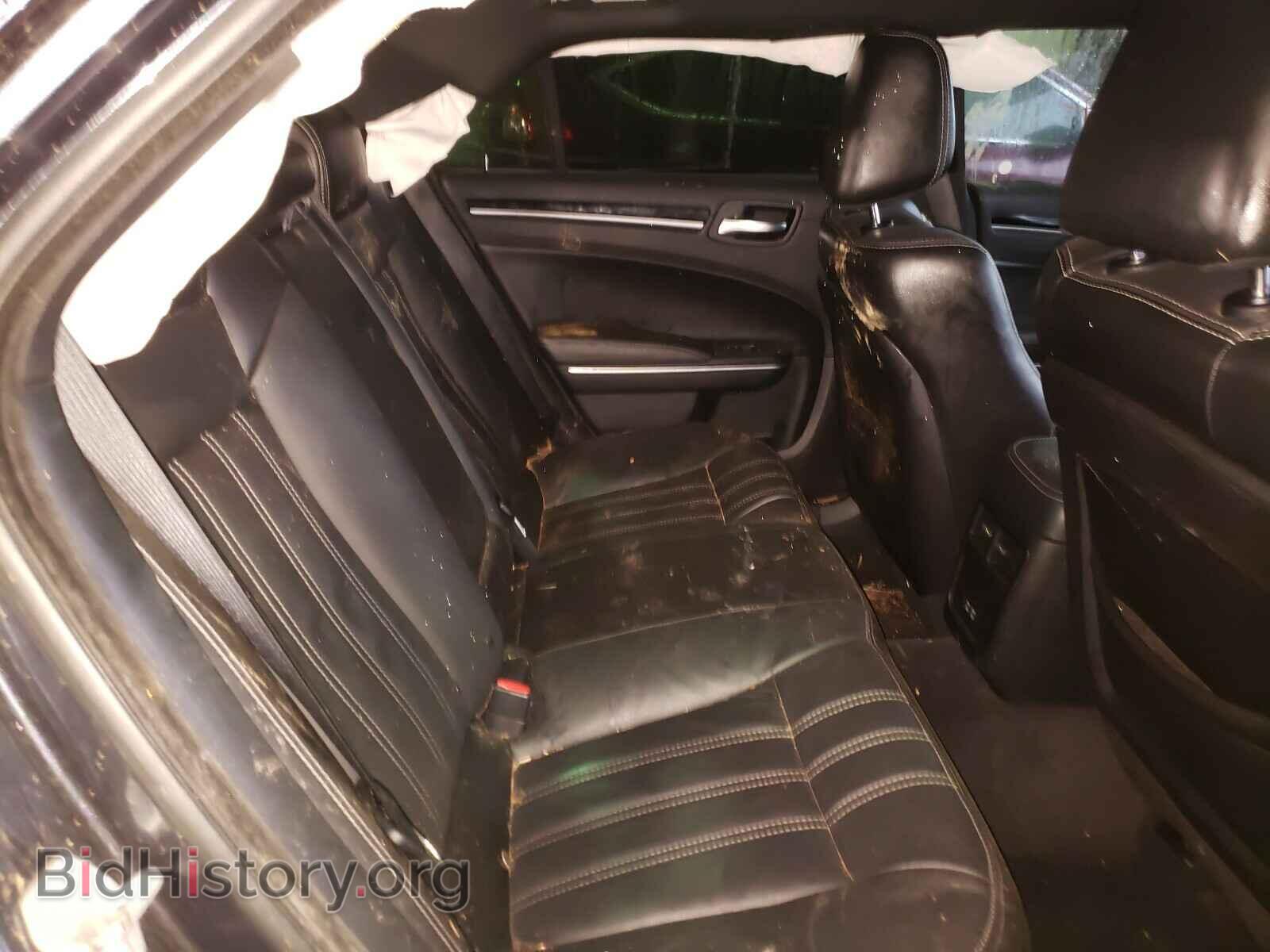 2018 CHRYSLER 300 - VIN: 2C3CCAGG8JH218346 - Фото 6