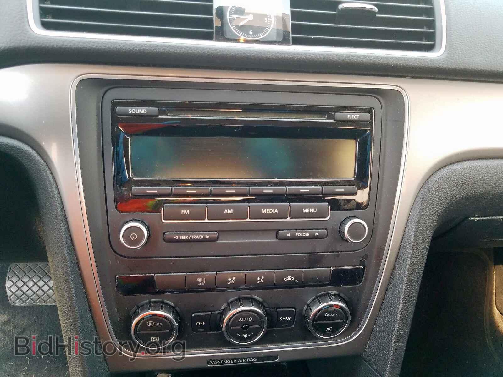 2012 VOLKSWAGEN PASSAT - VIN: 1VWAP7A32CC045703 - Фото 9