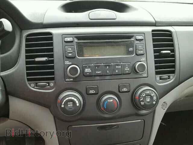 2007 KIA OPTIMA - VIN: KNAGE123575132209 - Фото 10
