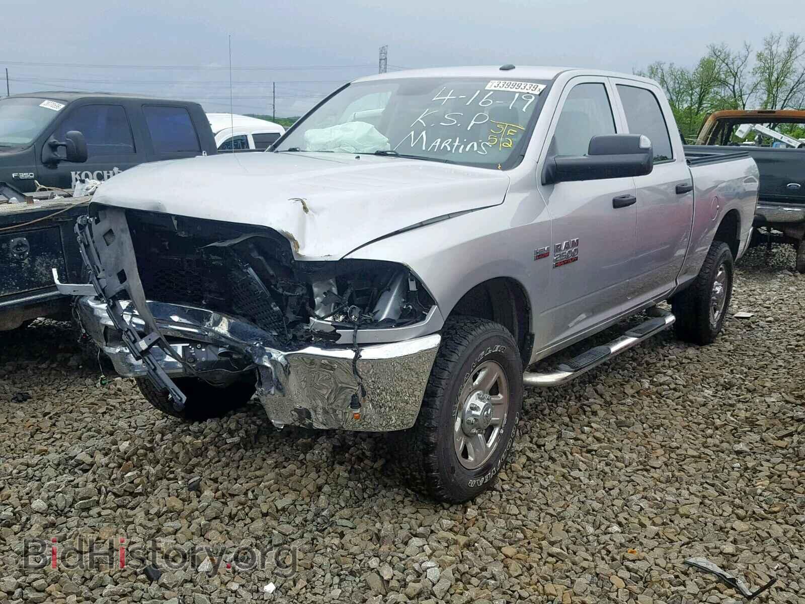 2016 RAM 2500 ST - VIN: 3C6UR5CJXGG157122 - Фото 2