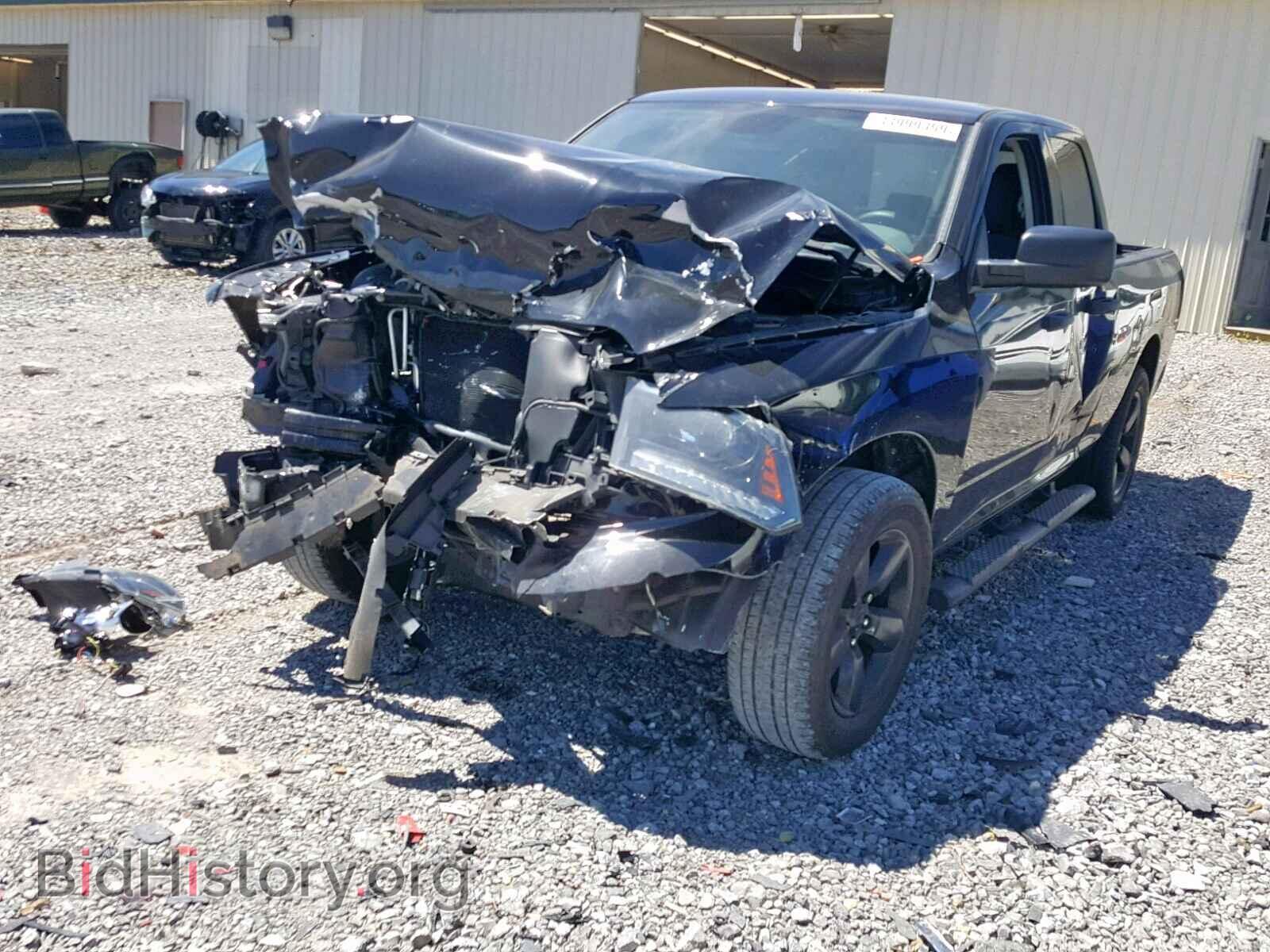 2015 RAM 1500 ST - VIN: 1C6RR7FT8FS558058 - Фото 2