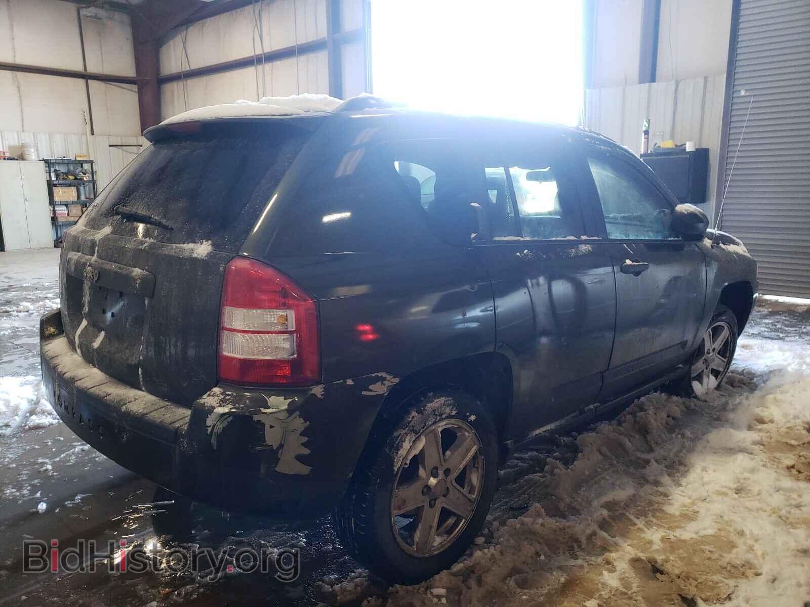 2007 JEEP COMPASS - VIN: 1J8FT47W07D145232 - Photo 4