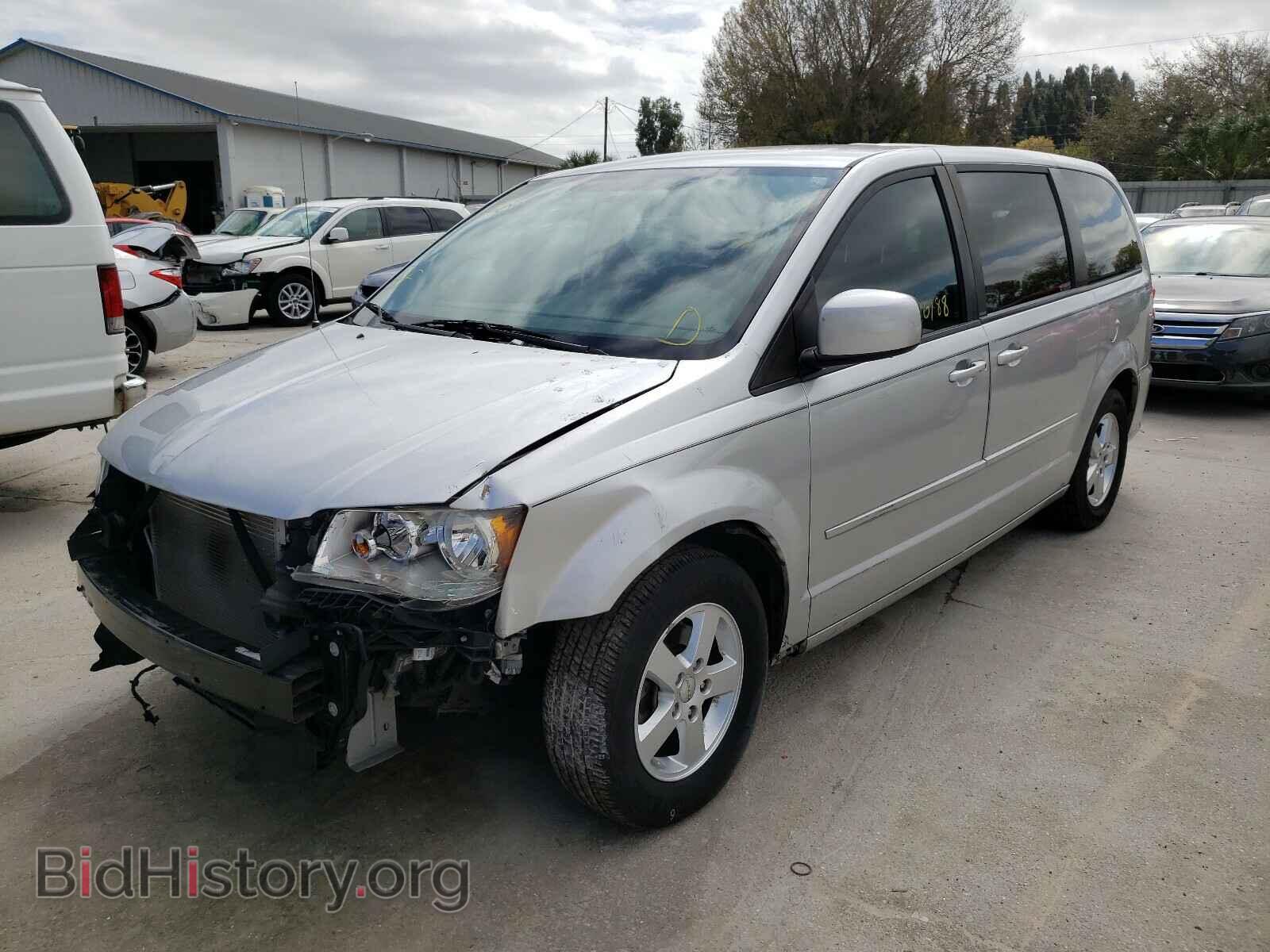 2011 DODGE GRAND CARA - VIN: 2D4RN3DG3BR636618 - Фото 2