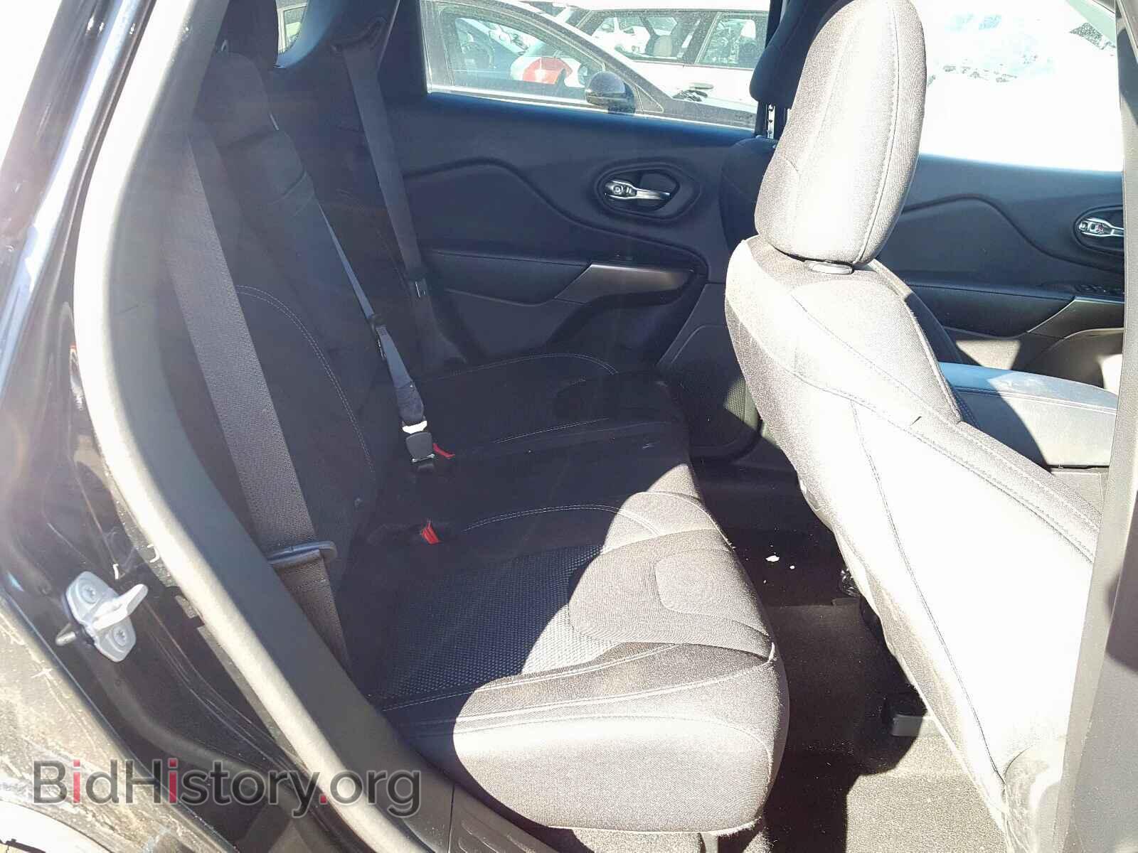 2019 JEEP CHEROKEE - VIN: 1C4PJLCB5KD290502 - Фото 6