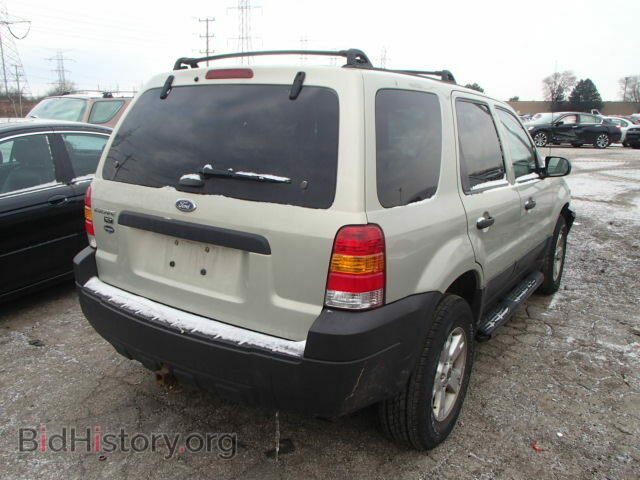2005 FORD ESCAPE - VIN: 1FMYU93145DA10879 - Фото 4