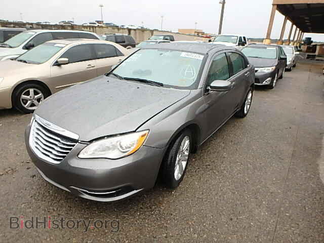 2013 CHRYSLER 200 - VIN: 1C3CCBAB2DN640837 - Photo 2