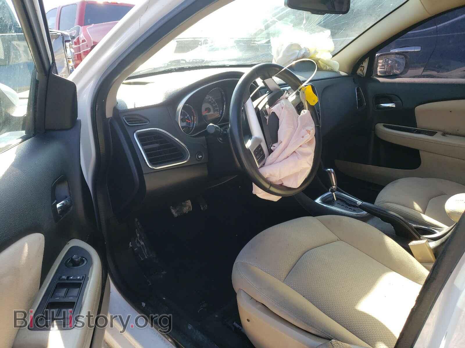 2014 CHRYSLER 200 - VIN: 1C3CCBBB3EN158555 - Фото 9