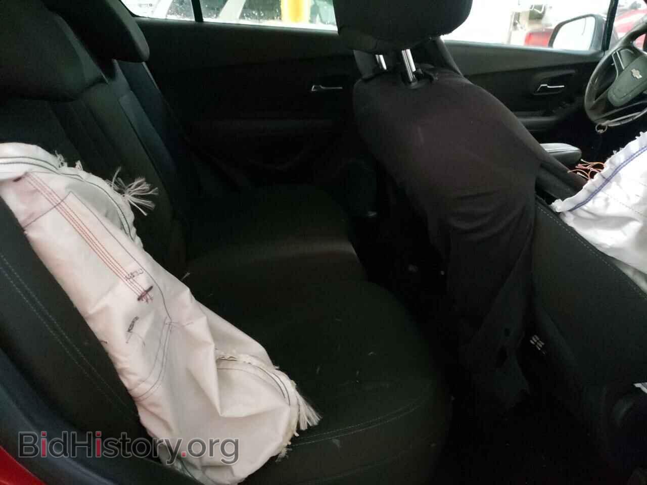 2015 CHEVROLET TRAX - VIN: KL7CJKSB3FB088105 - Фото 6