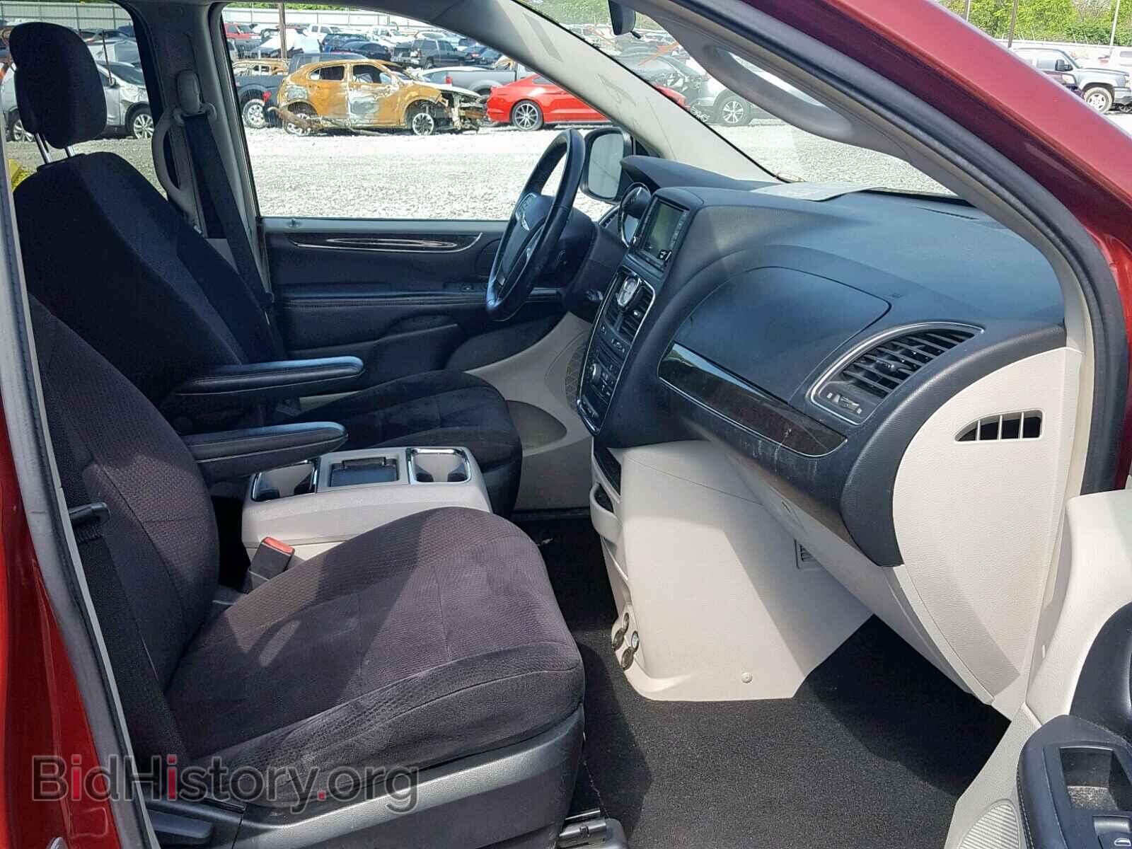 2011 CHRYSLER TOWN & COU - VIN: 2A4RR5DG6BR607220 - Фото 5