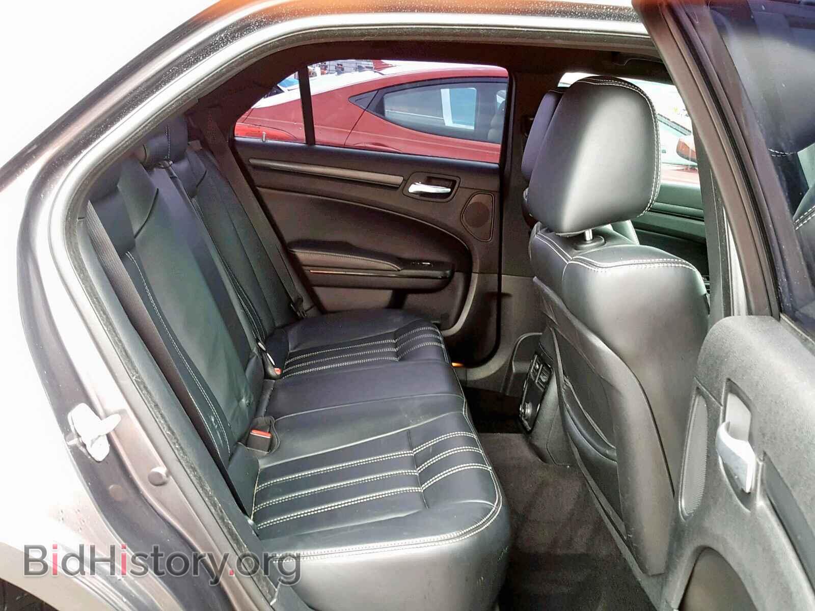 2014 CHRYSLER 300 - VIN: 2C3CCABTXEH228869 - Фото 6