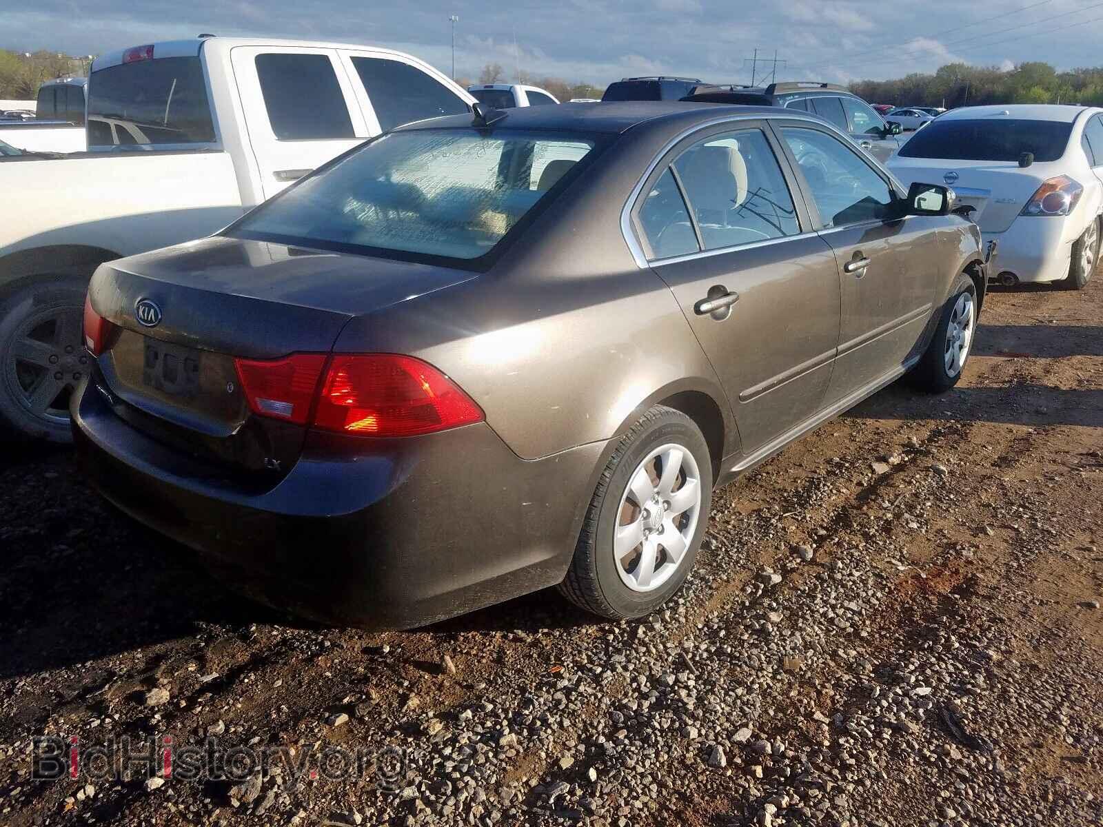 2009 KIA OPTIMA - VIN: KNAGE228395312048 - Фото 4