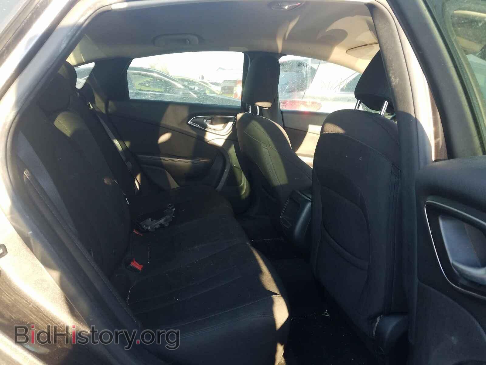 2016 CHRYSLER 200 - VIN: 1C3CCCFB1GN182632 - Фото 6