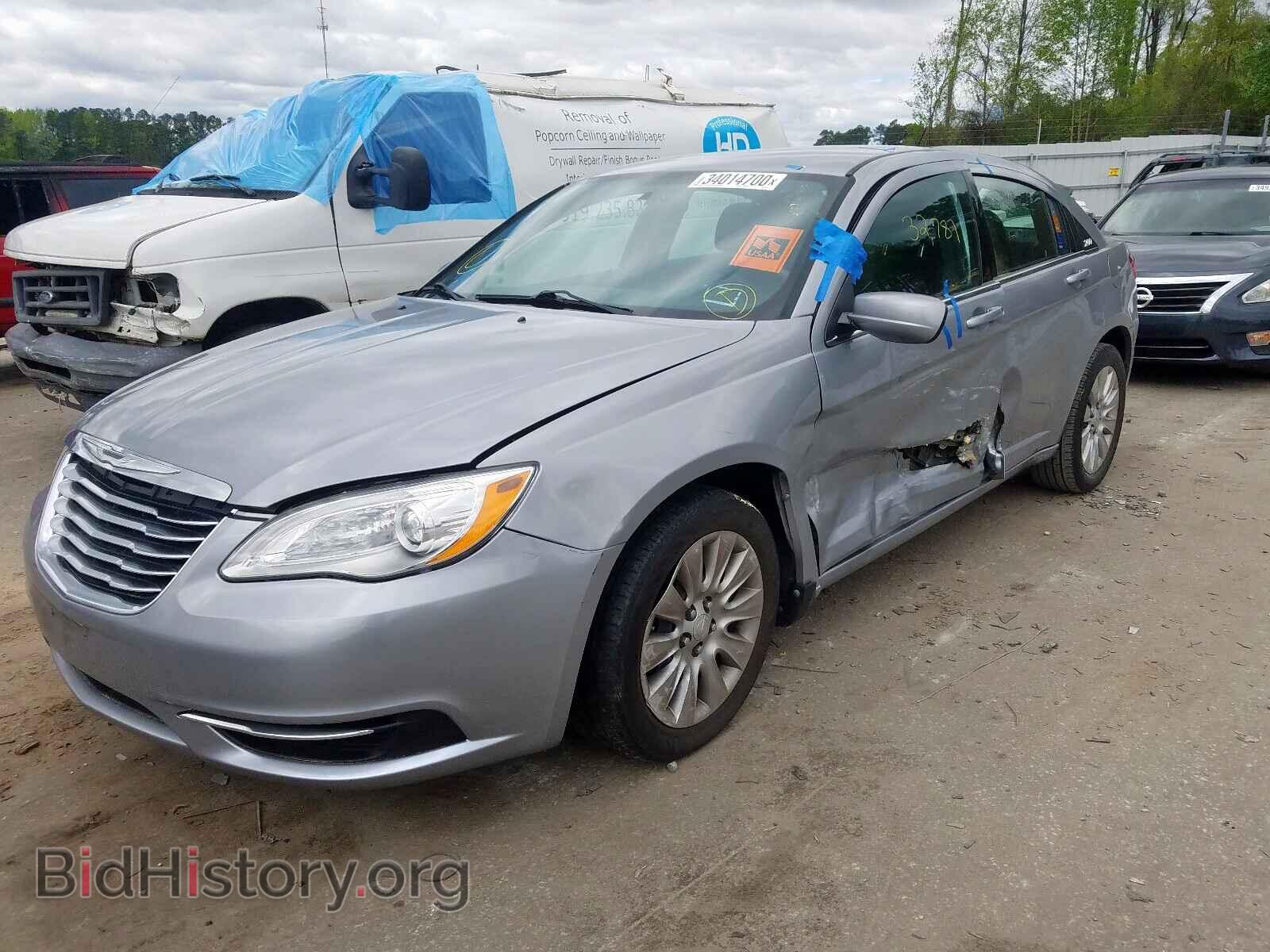 2013 CHRYSLER 200 - VIN: 1C3CCBAB5DN706622 - Photo 2