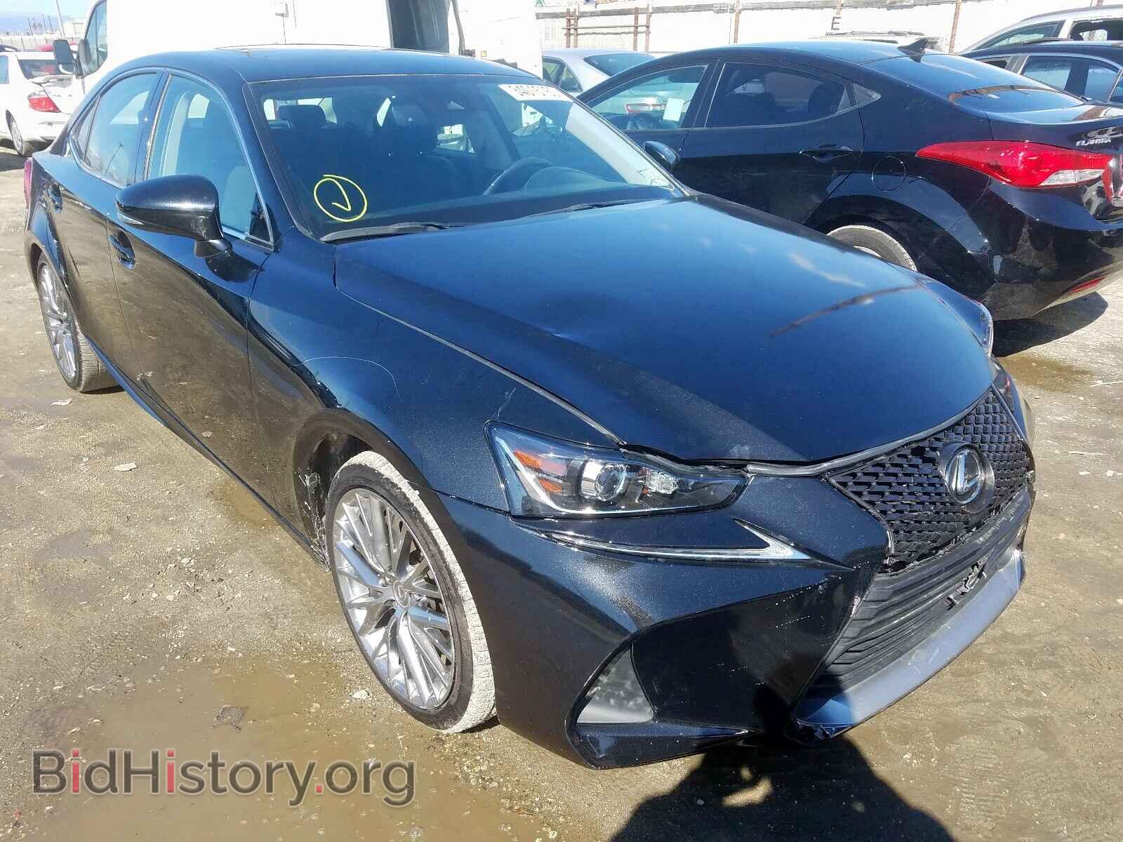 Photo JTHBA1D23H5053893 - LEXUS IS 2017