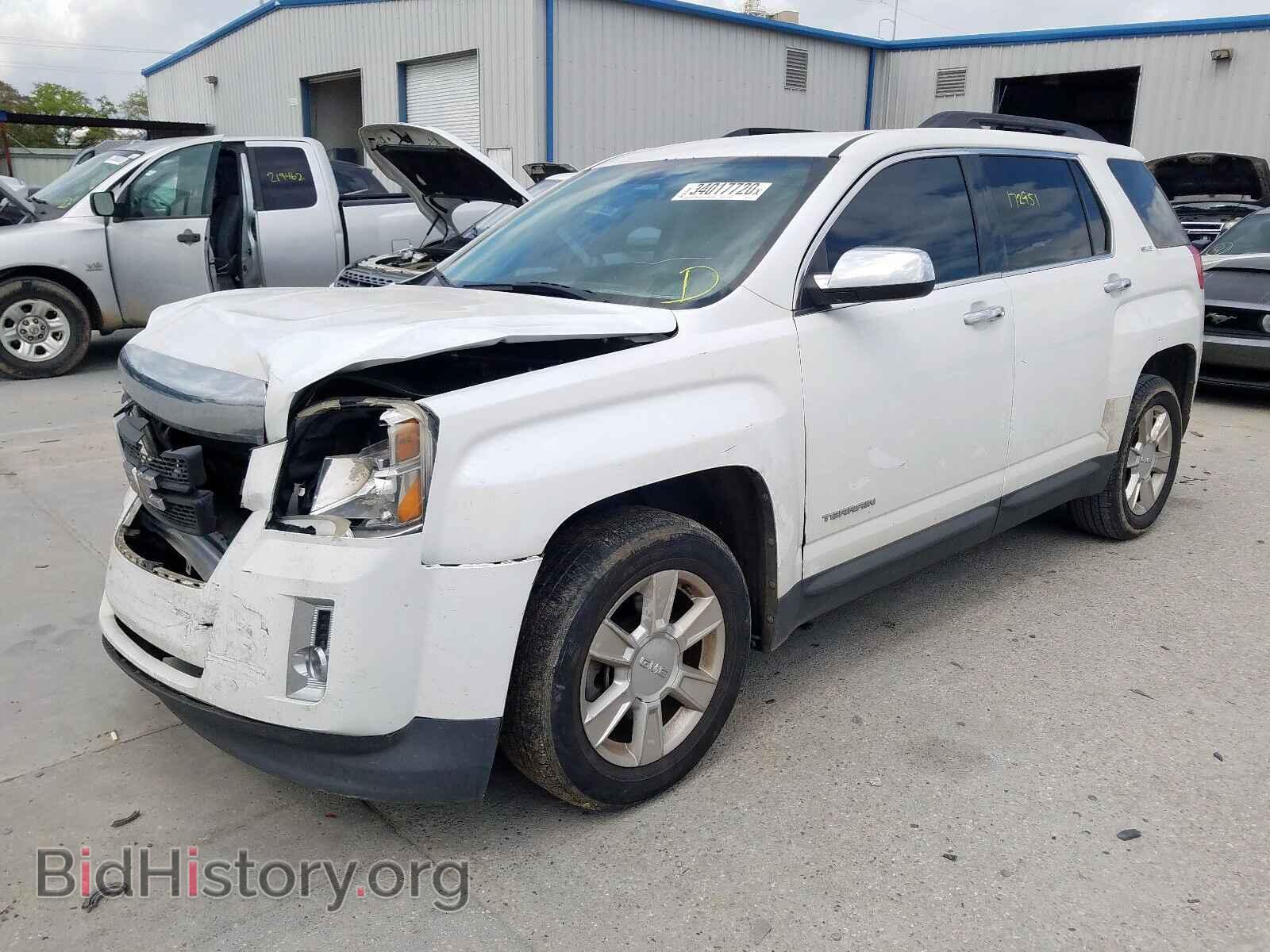 2011 GMC TERRAIN - VIN: 2CTALSEC8B6204327 - Photo 2